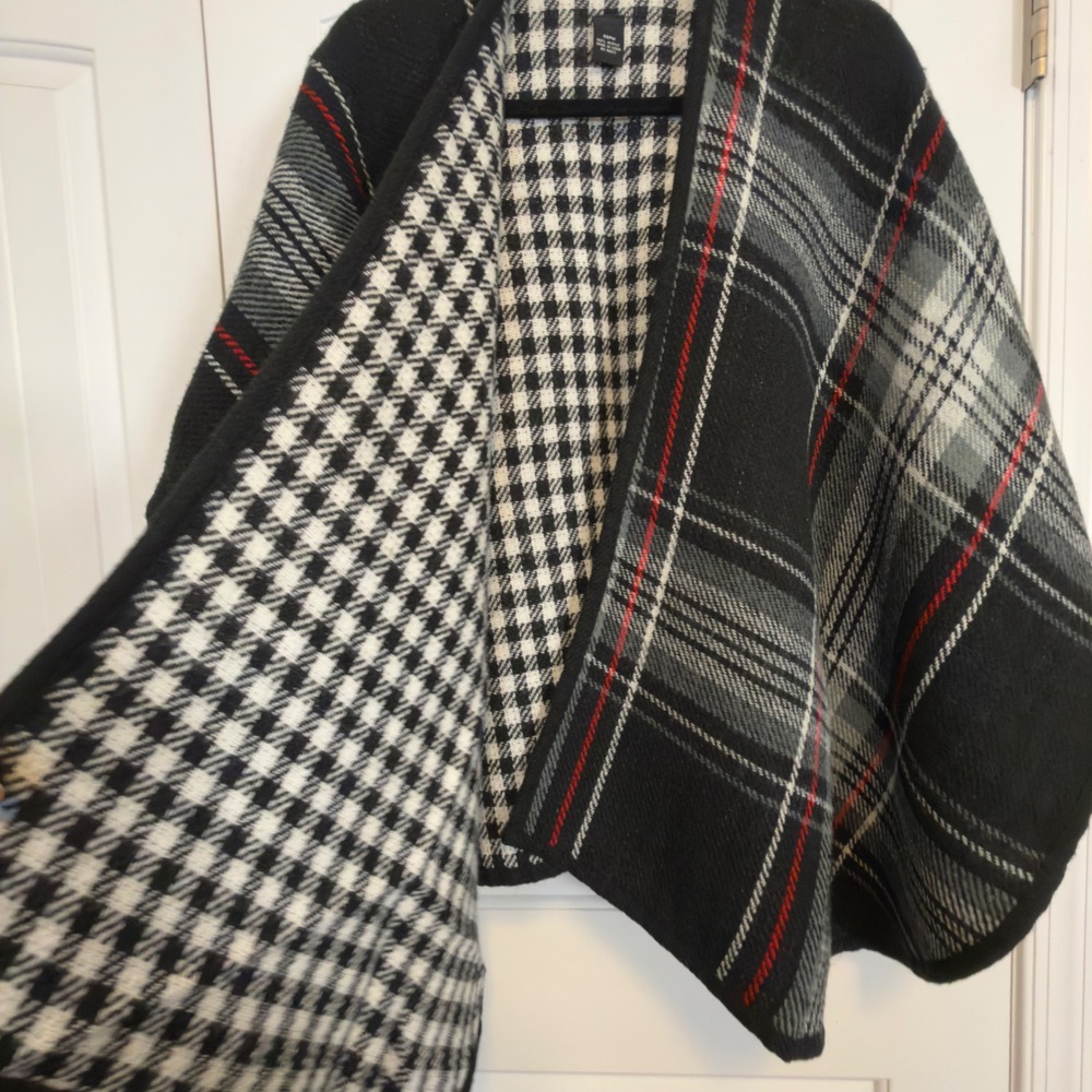 Reversible Plaid Houndstooth Open Front Poncho Wrap Shawl Cape Chic Fall Classy - Picture 2 of 9
